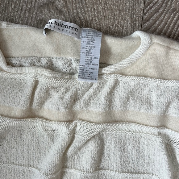 Vintage Liz Claiborne Sweater - Picture 3 of 3